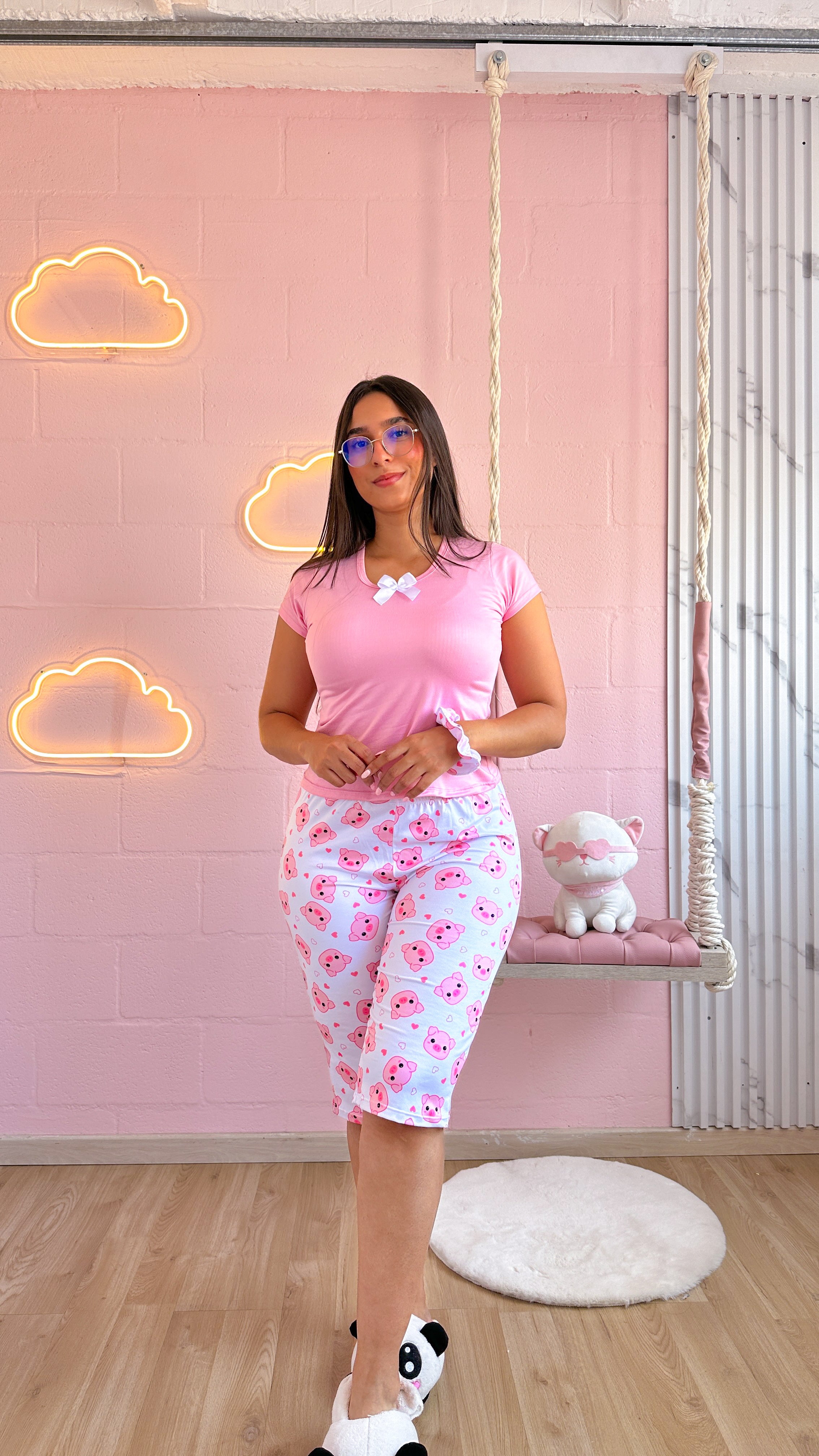 Pijama de capri con estampado sublimado con camisa