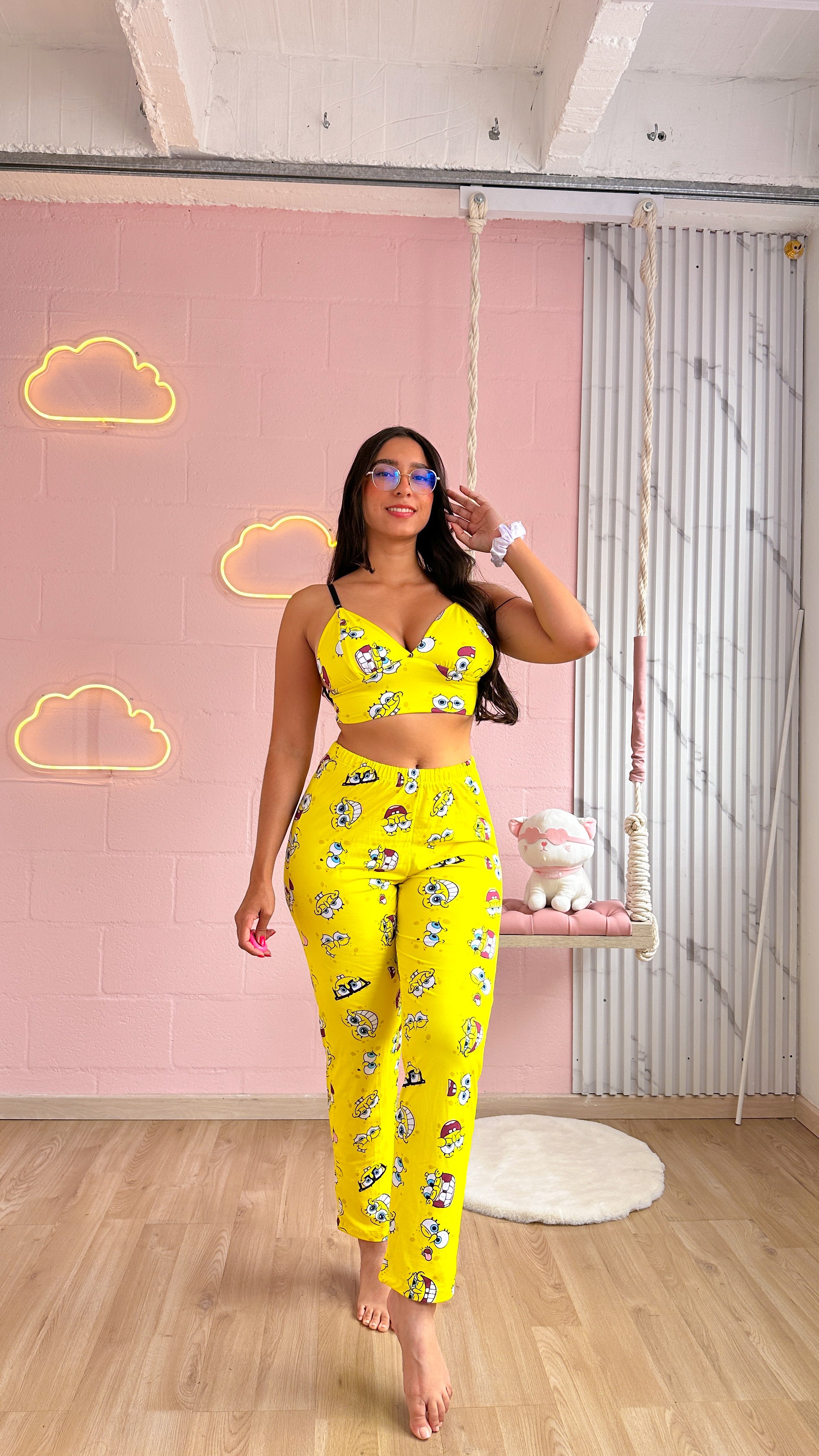 Pijama de pantalon con top sublimado