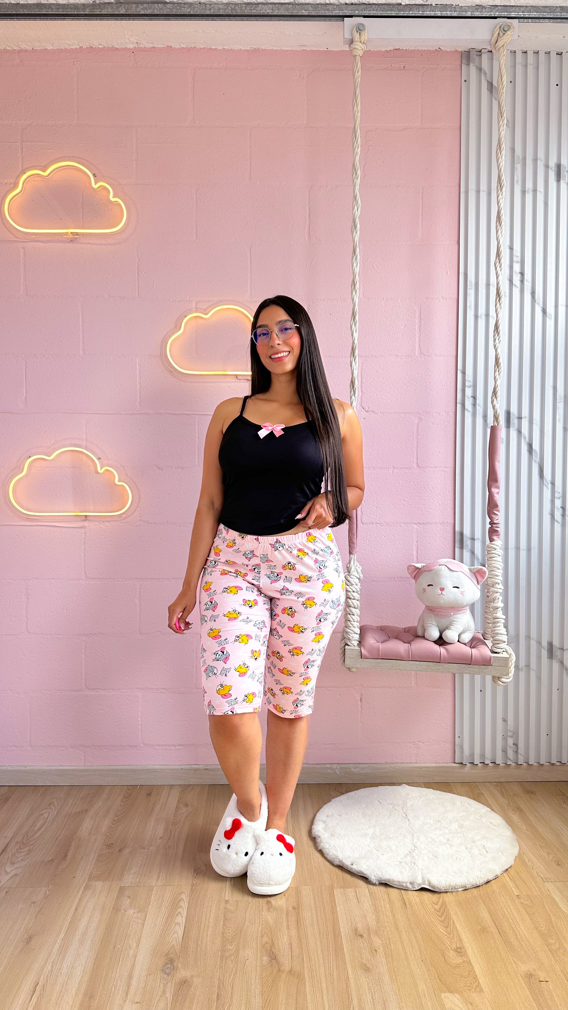 Pijama de capri con estampado y blusa de tiras