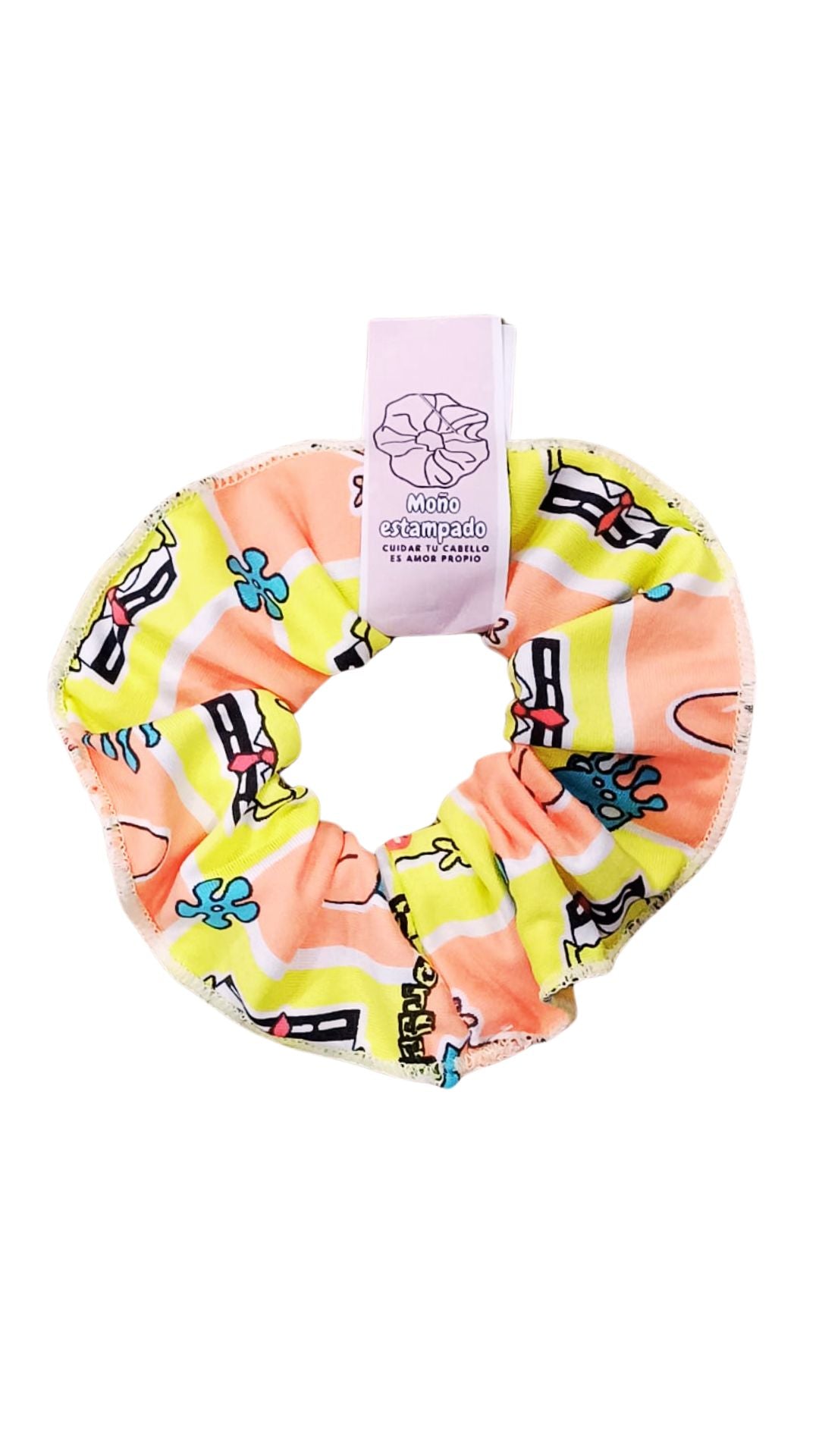 Scrunchie piel de durazno en estampado