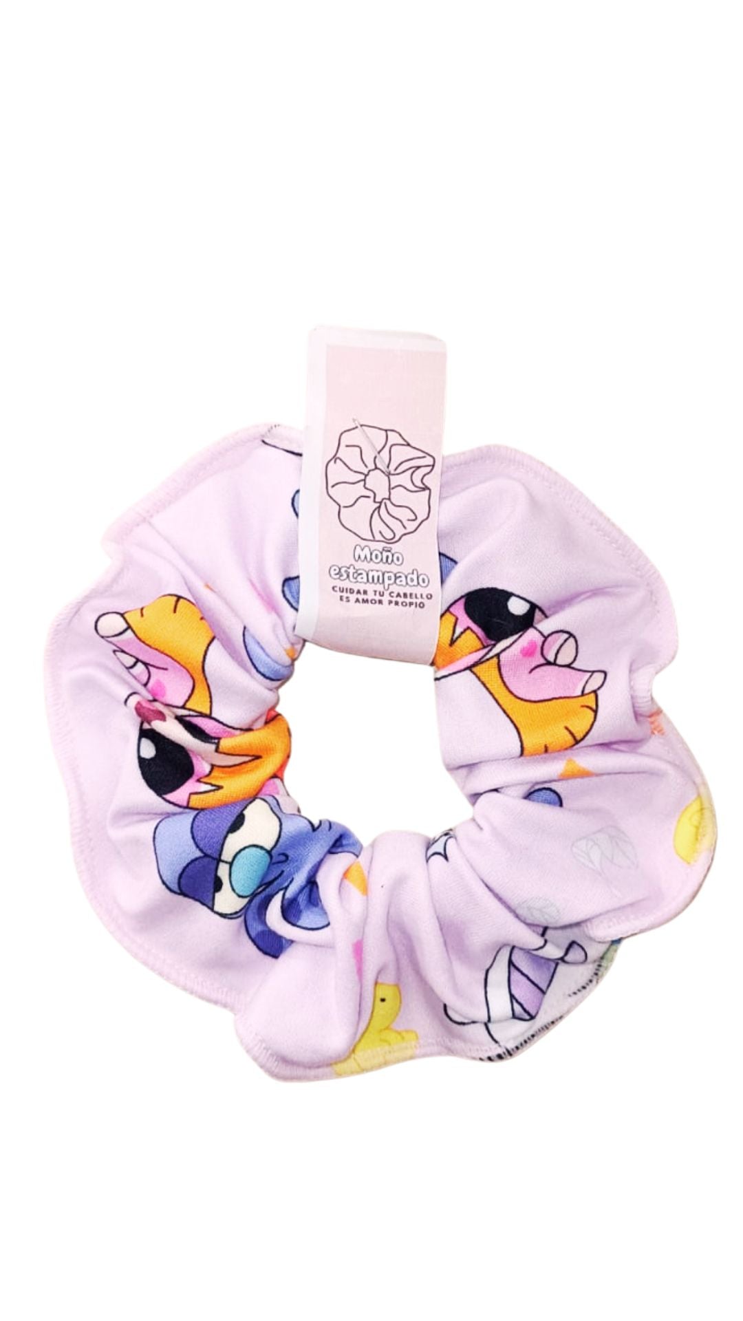 Scrunchie piel de durazno en estampado