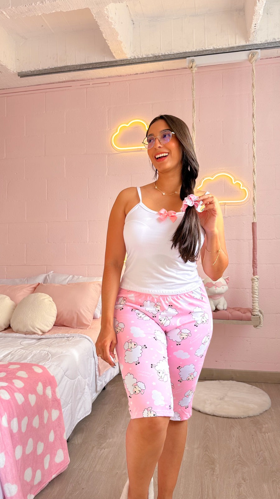 Pijama de capri con estampado y blusa de tiras